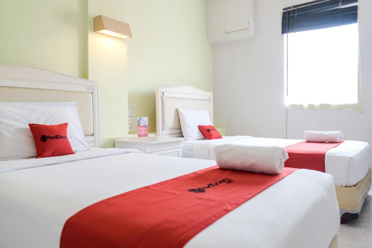 Reddoorz Plus At Sunrise Hotel Sanur Экстерьер фото